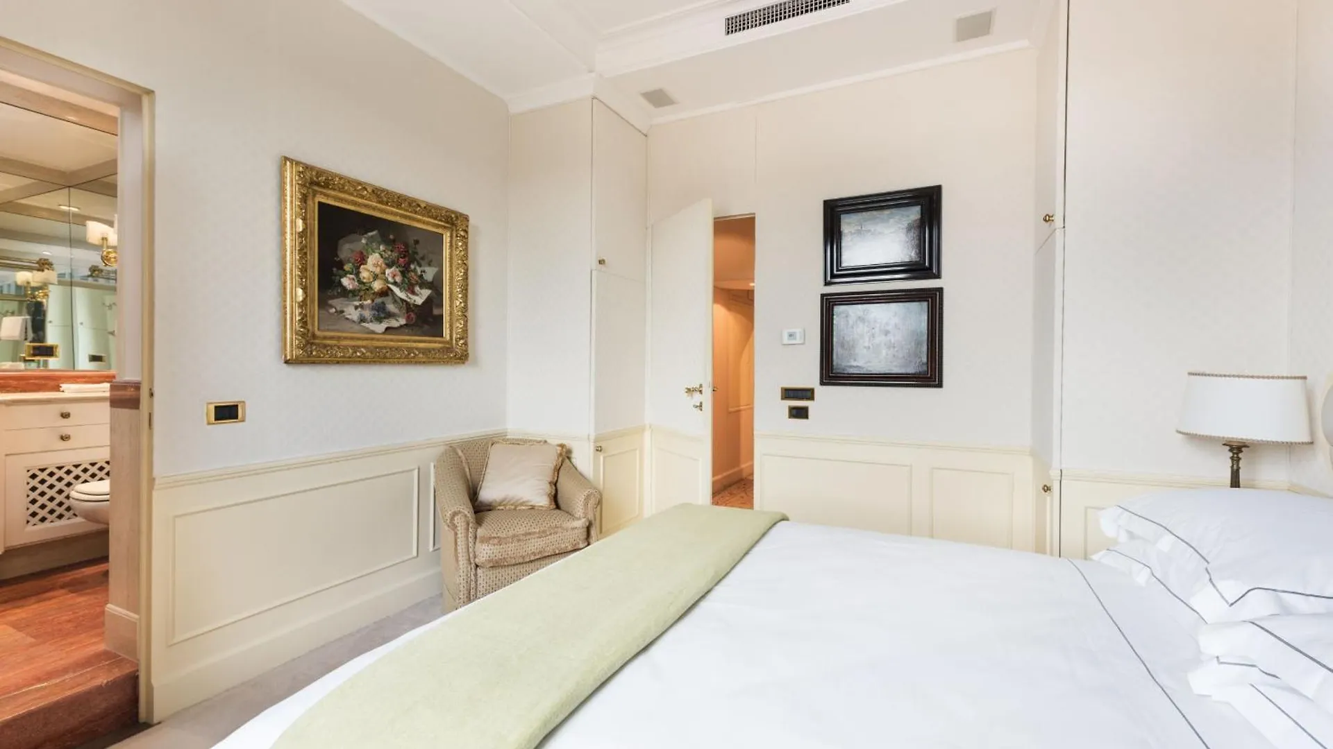 Apartment Colosseum Penthouse - Beyond By Treasurerome