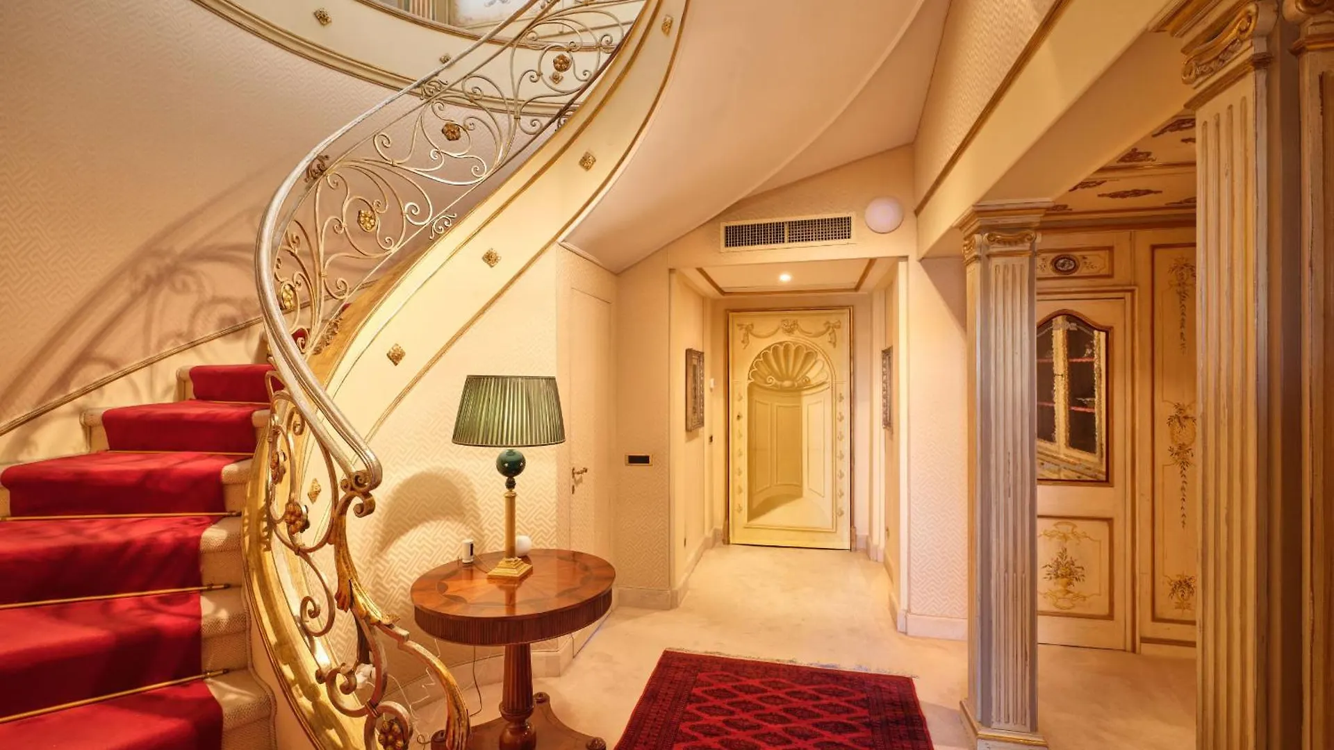 Colosseum Penthouse - Beyond By Treasure로마 아파트 로마